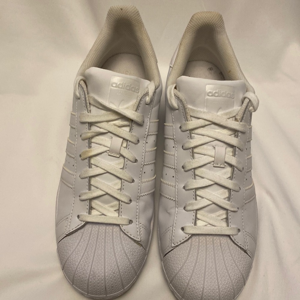 Personalized Shell top Womens  Addidas. Size 11.